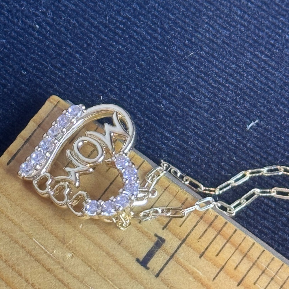 Crystal Heart “MOM” Pendant 14k Gold overlay Necklace Made W/ Swarovski Crystals - Picture 9 of 10